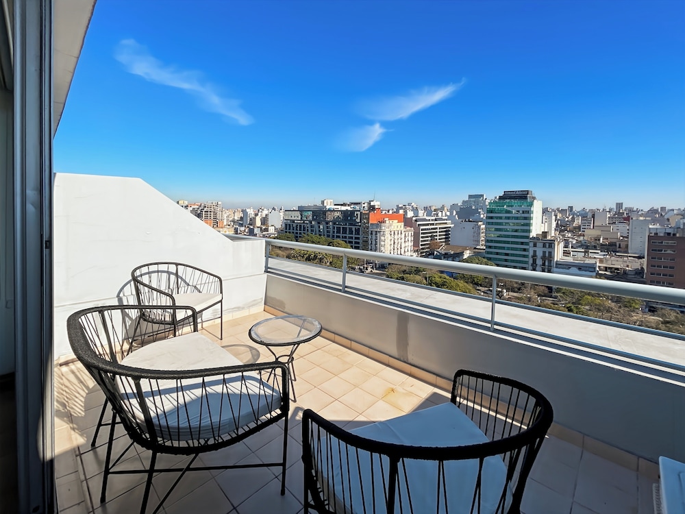 Ayres Obelisco Suites