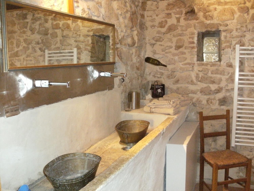 Domaine Χανόην Ραμπέρ, Φωτογραφία 10