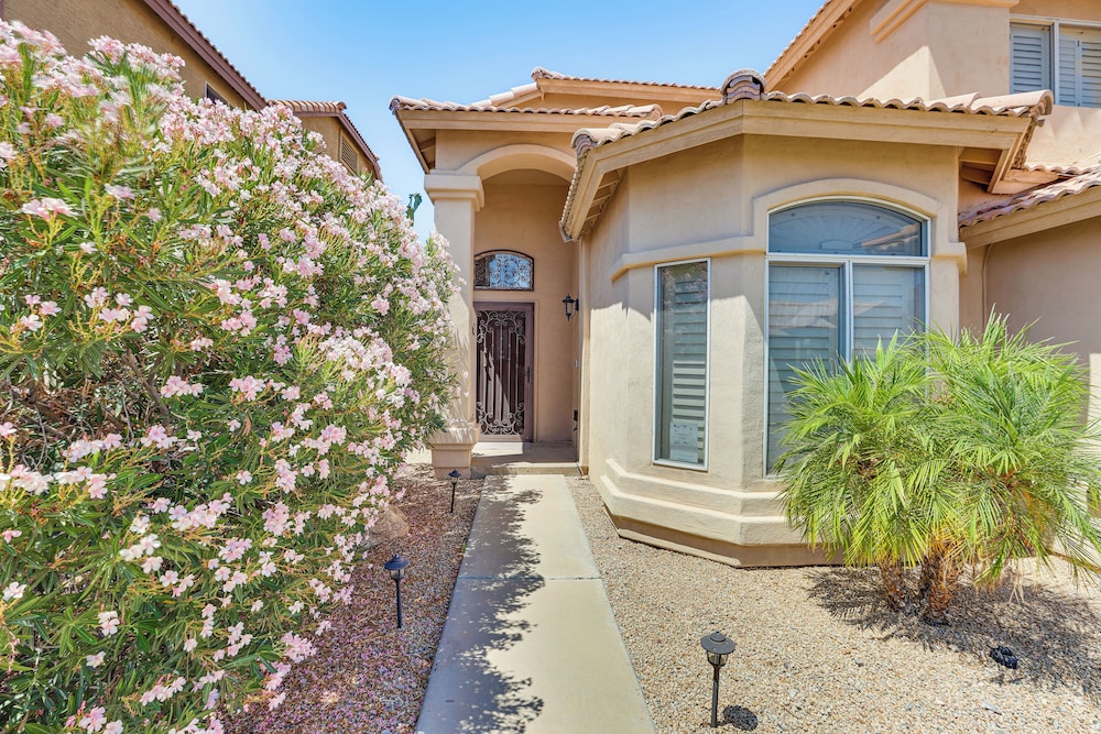 Family Gem w/ Spacious Outdoor Oasis in Scottsdale