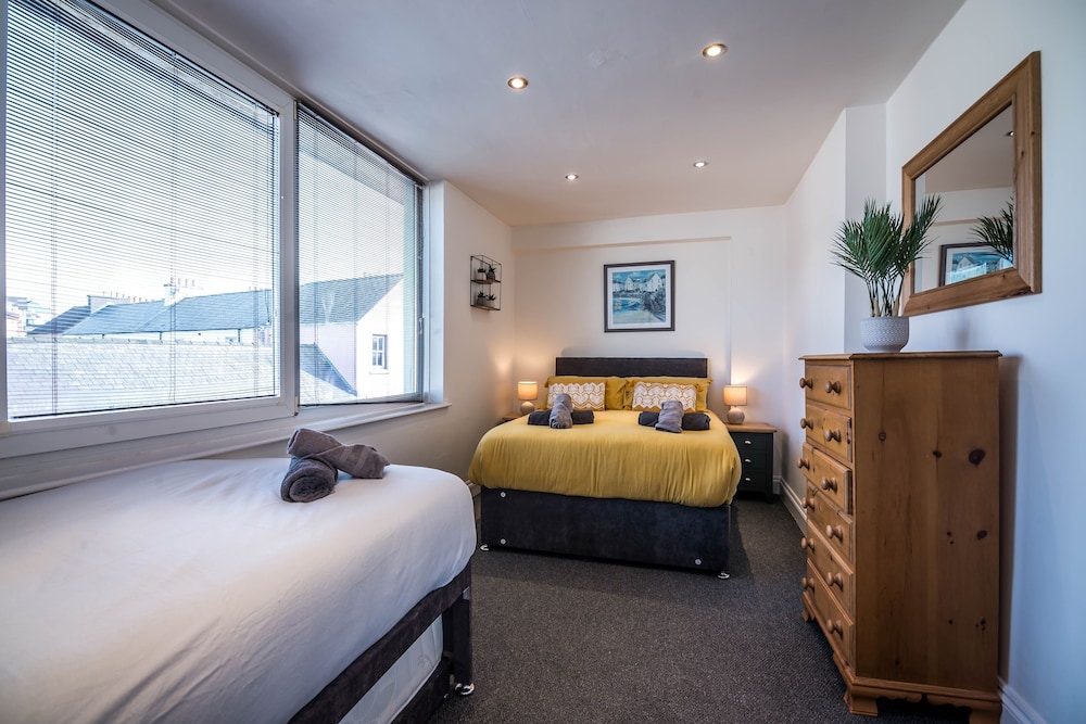 Coppet Cove - 2 Bed - Saundersfoot view 5
