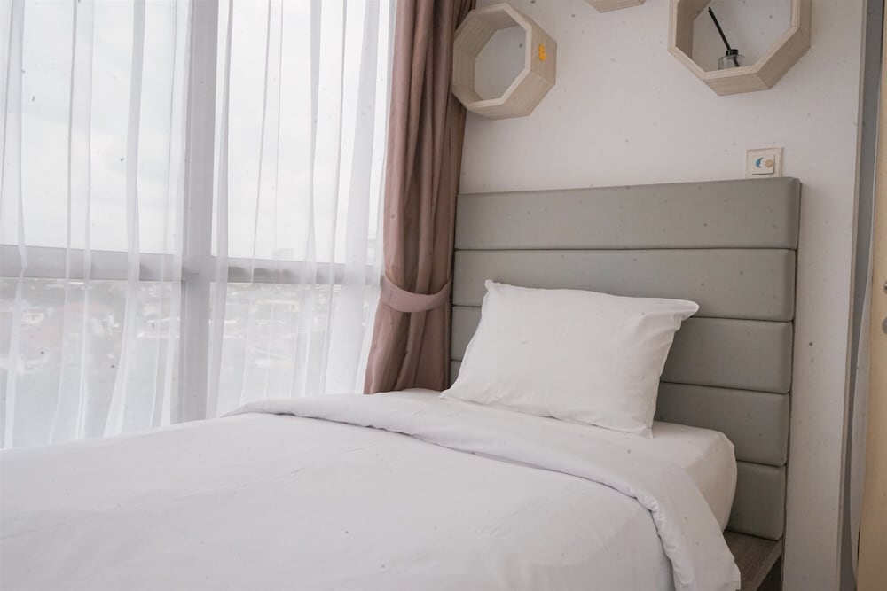 Well Designed and Comfy 2BR Apartment at M-Town Residence