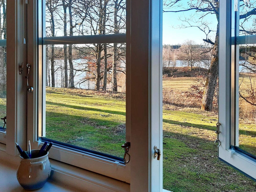 7 Person Holiday Home in Oxaback-by Traum view 2