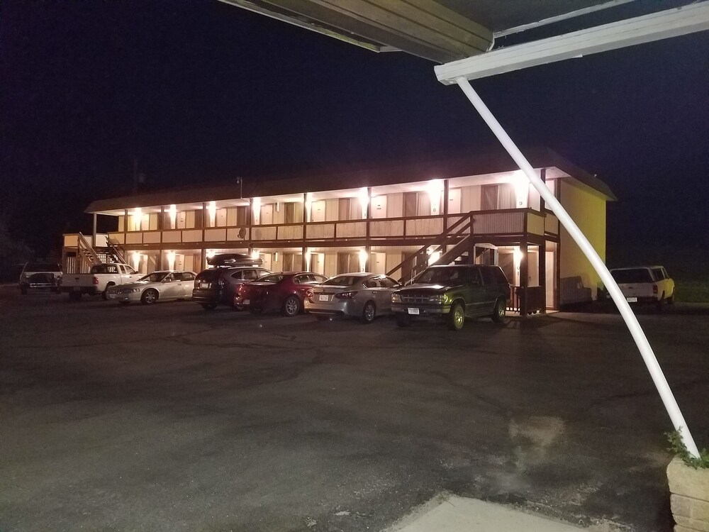 Moorcourt Motel