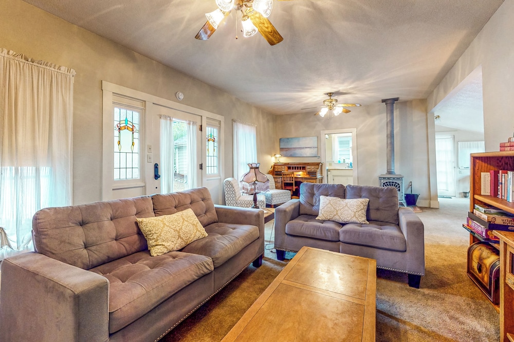 Renovated Forbestown Home w/ Fenced Yard!