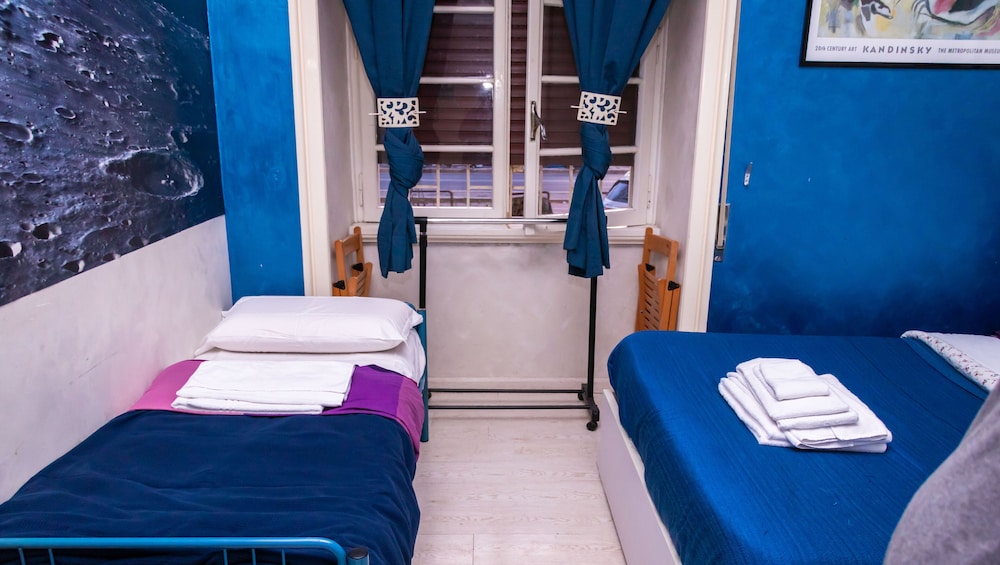 Romatic Guest House