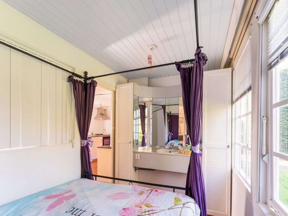 Amazing Holiday Home With Spacious Garden view 4