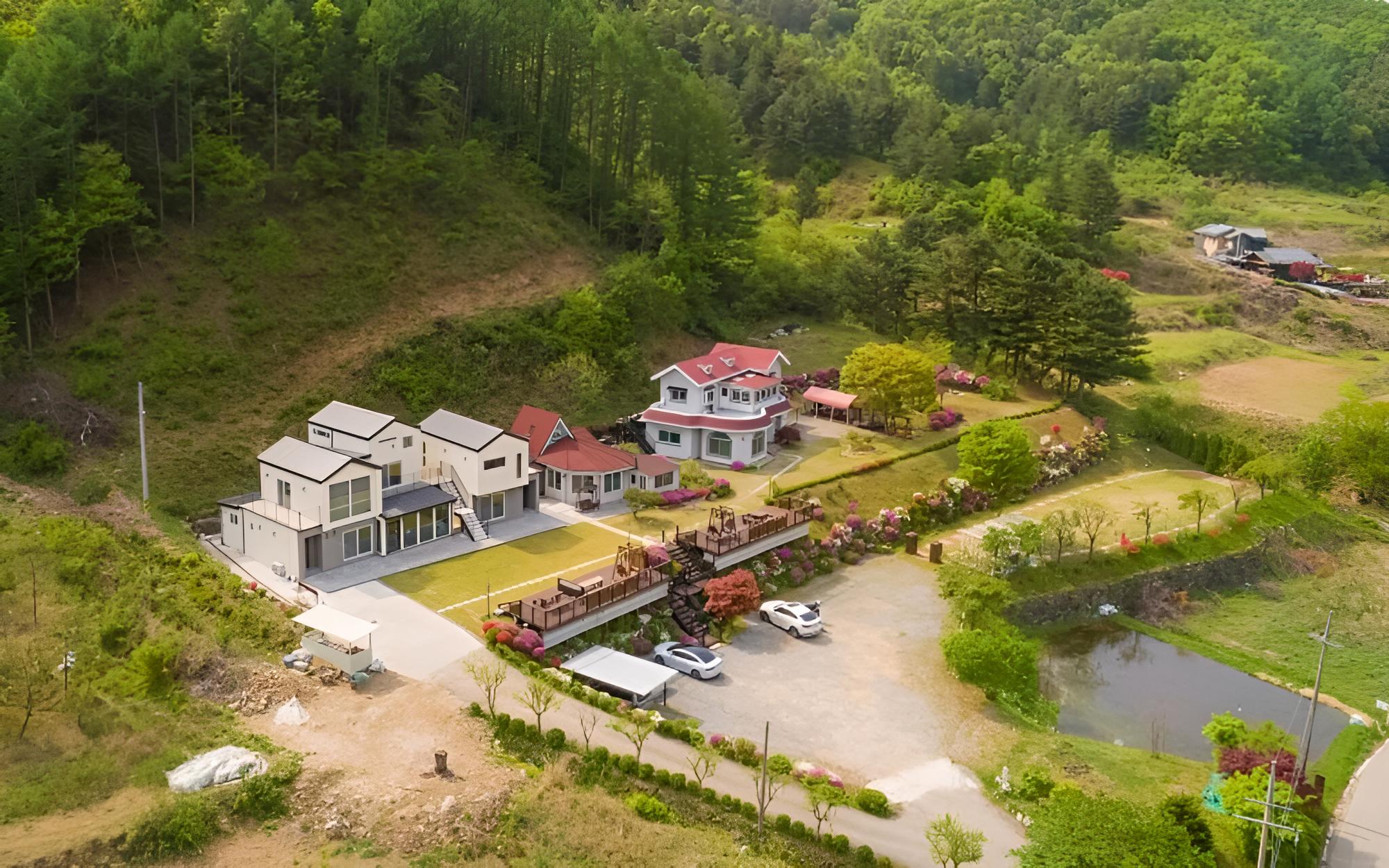 Yangpyeong Lemongrass Pension view 3