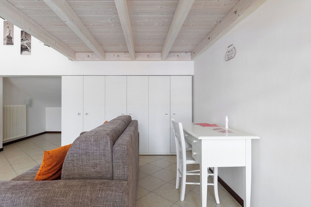Cozy Mezzanine Apartment