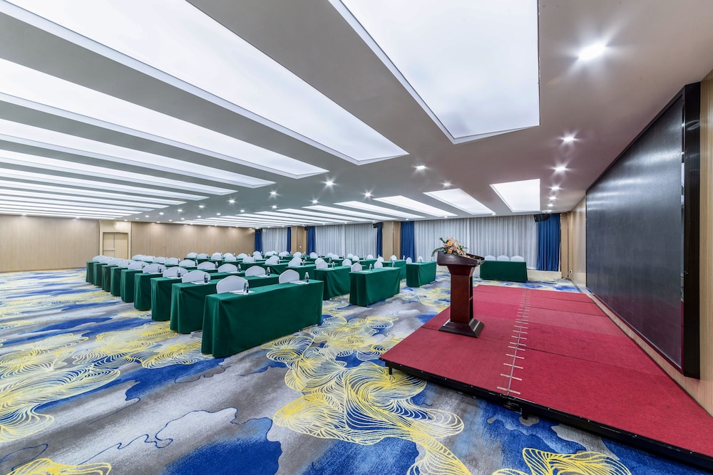 Golden Tulip Wuhan Wangjiawan