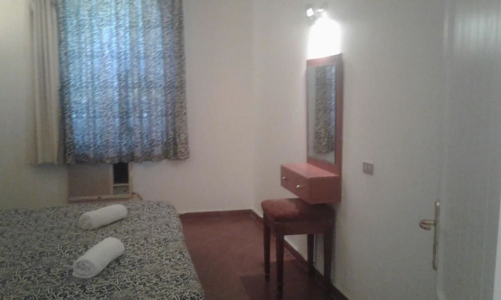 El Gouna Downtown property Co4