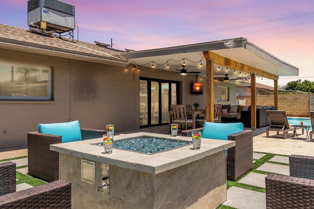 Blue Tides Getaway - Private Pool & Fire Pit