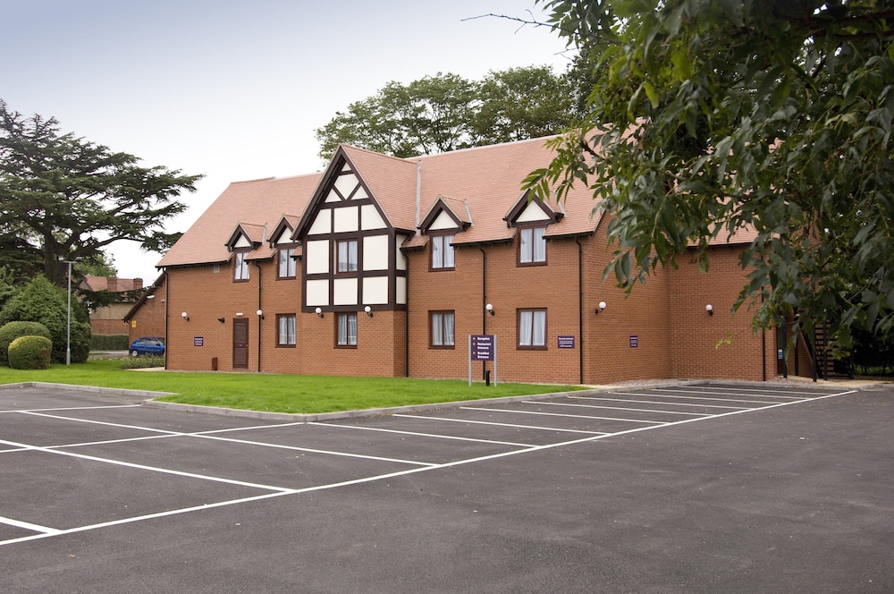 Premier Inn Balsall Common - Near Nec 5