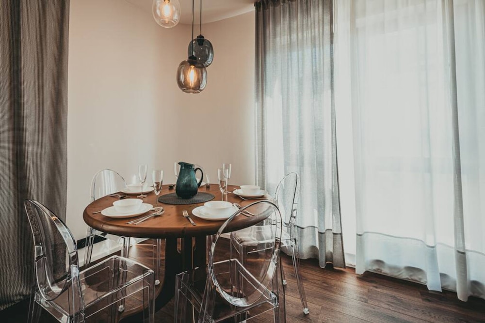 Escada Luksusowy Apartament Z Kominkiem i Tarasem