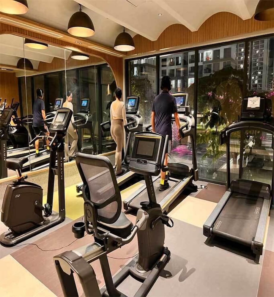 Vinhomes Grand Park-Masterise Center
