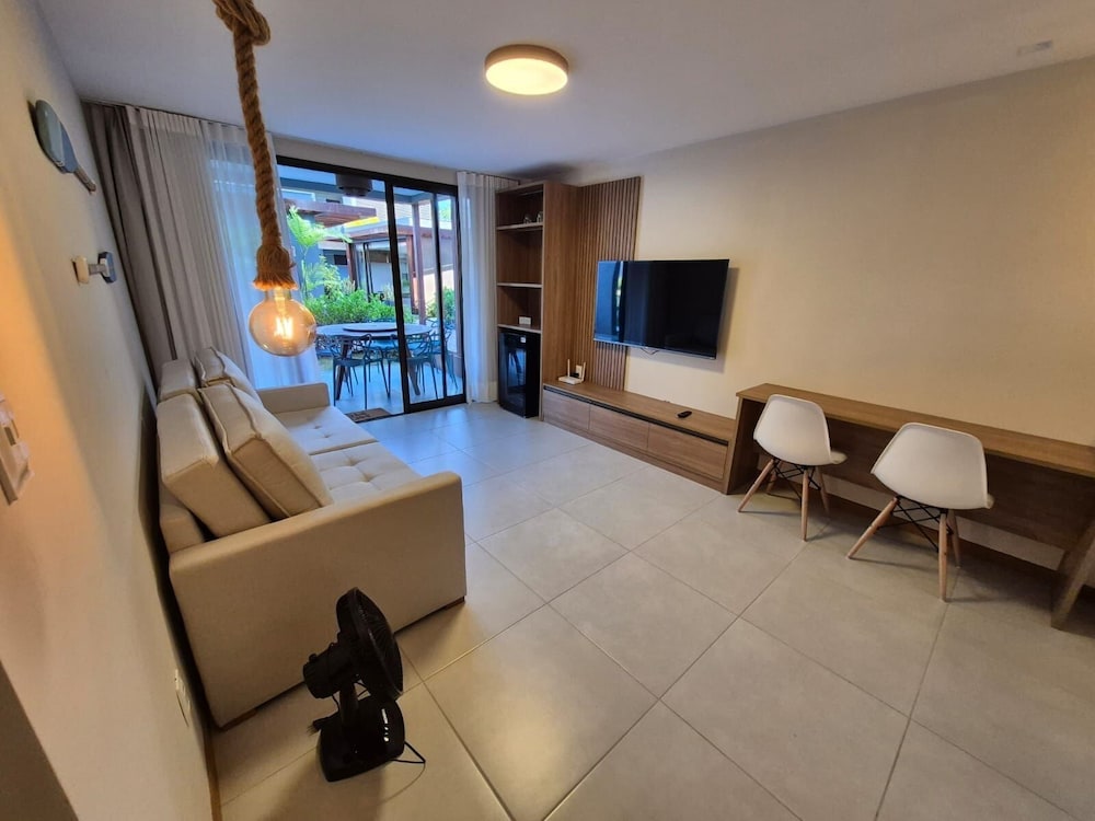 Apt in Condo w/ Pool 350m From the Beach Pll0004
