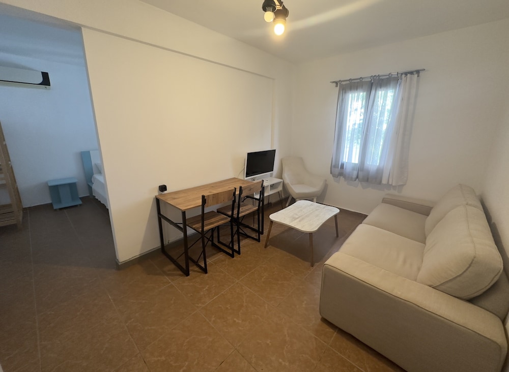 Esmana Otel - Image 31