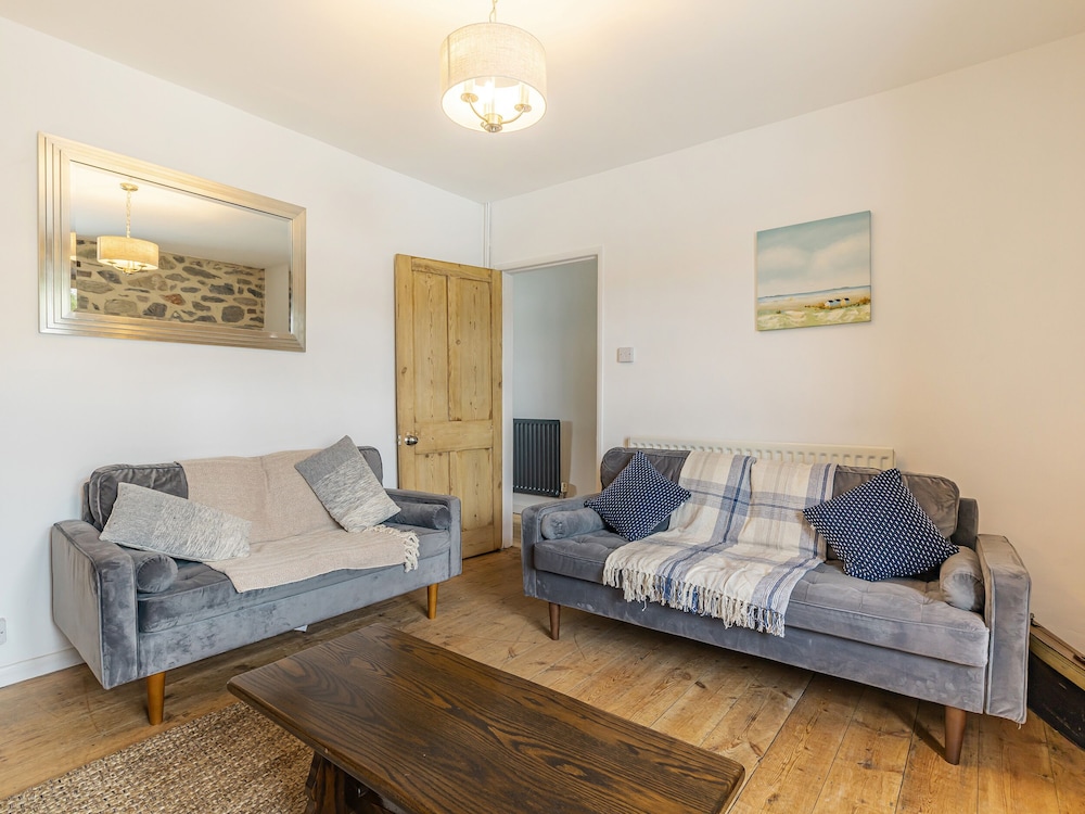 7 Severn Terrace