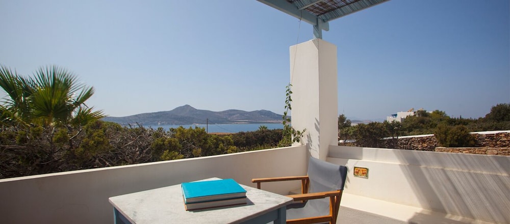 Oliaros Seaside Lodge