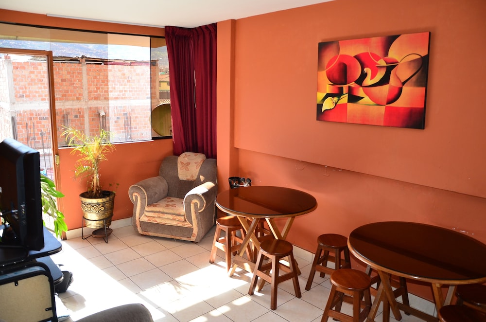 Hospedaje Keros Bed & Breakfast