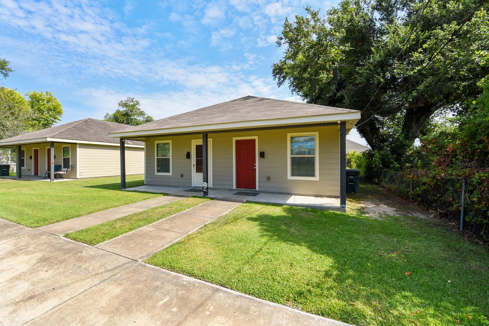 Lovely Lake Charles Duplex in Central Location! view 5
