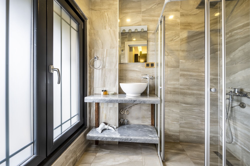 Goldengate Otel - Image 43