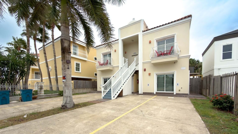 Priced Right Near Beach Well Equipped 2 Bedroom Apts