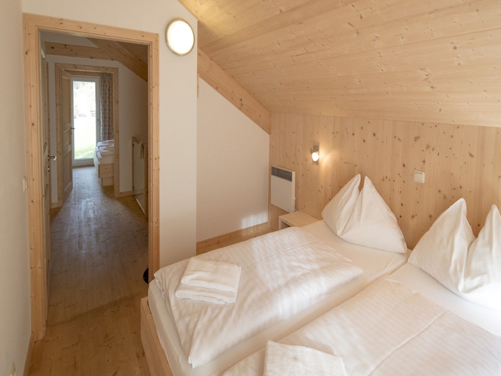 Majestic Chalet With Sauna