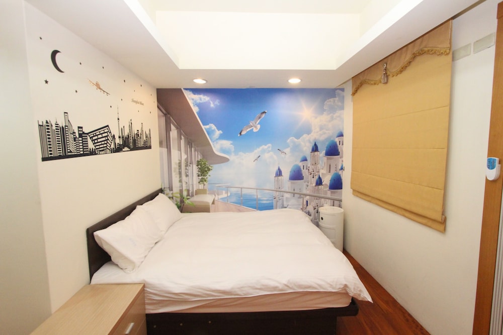 Peace Art Villa