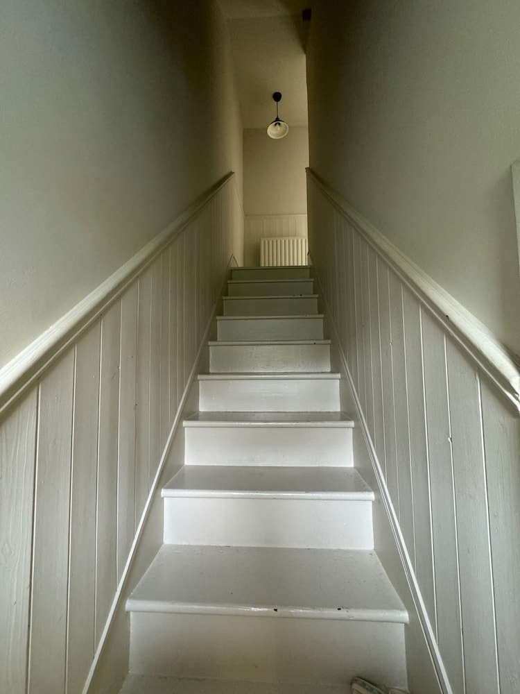 Whitstable - 3 Beds - Sleeps 6 - Pet Friendly