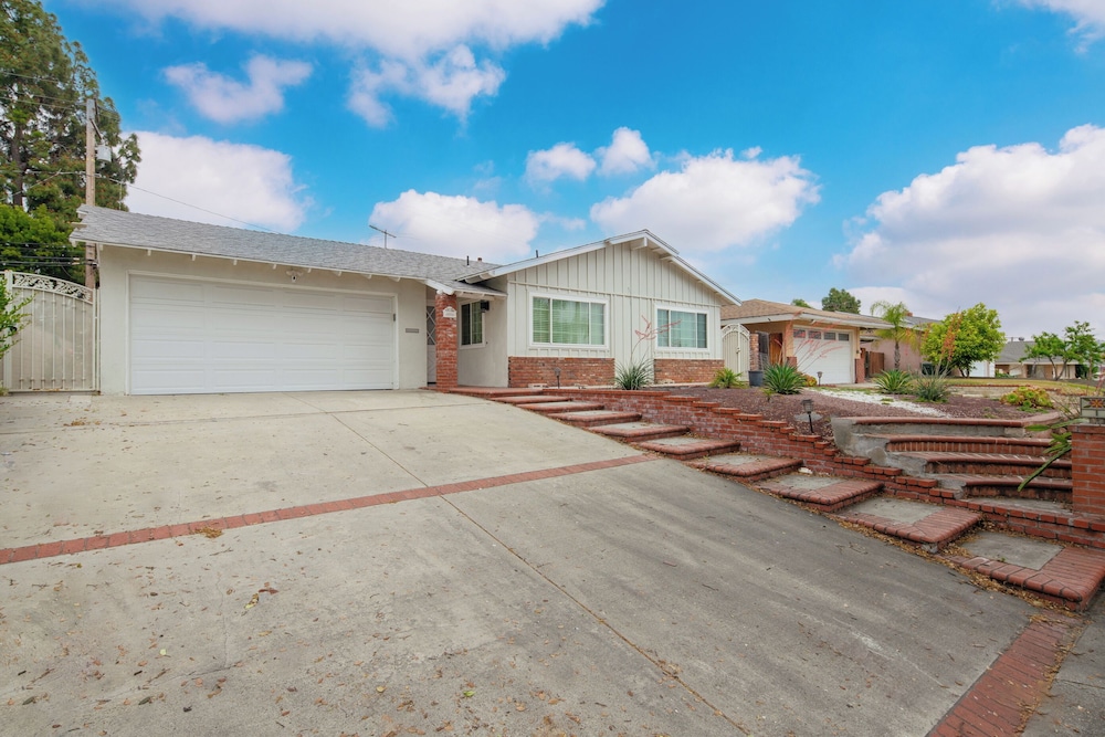 @ Marbella Lane - Serene and Pristine Home