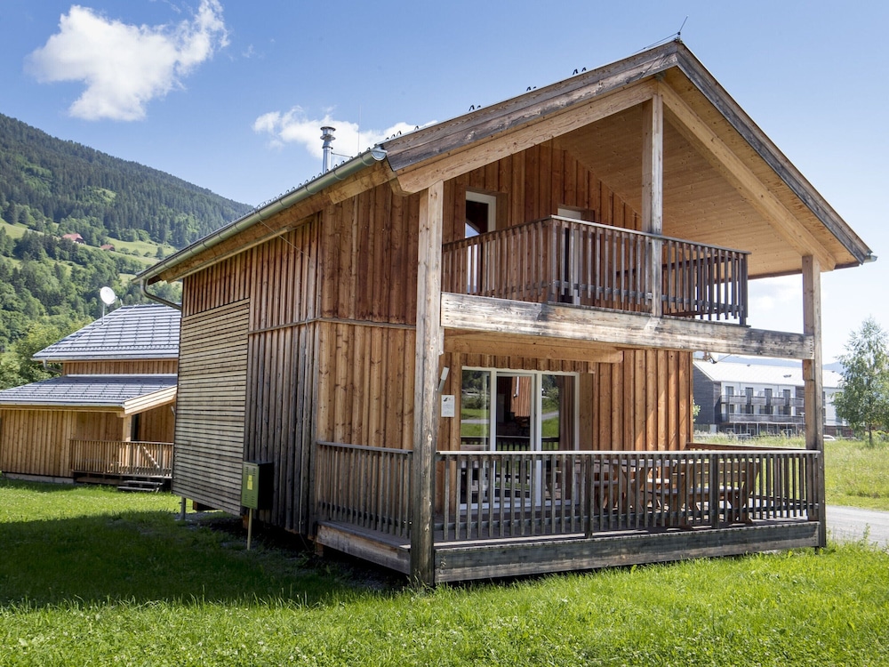 Attractive Chalet on the Slopes