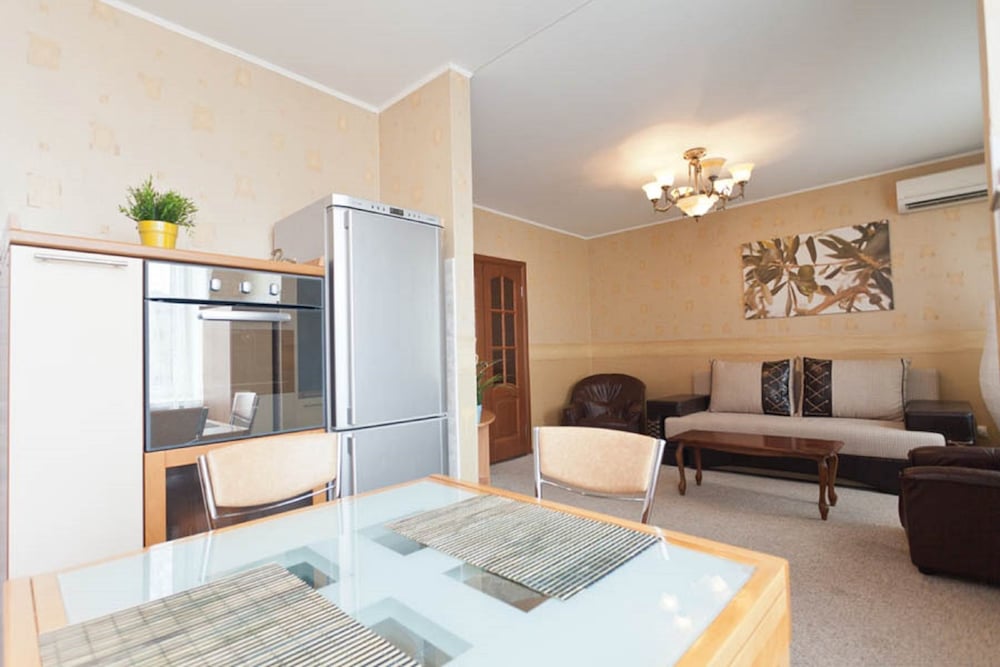 LUXKV Apartment on Kutuzovsky Prospekt