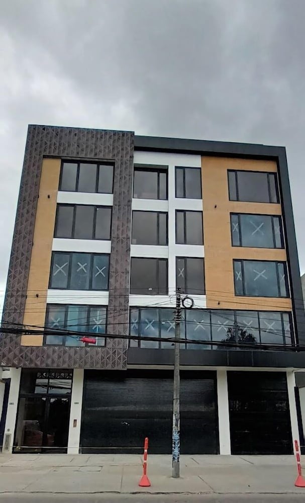 Modelia Living & Parking