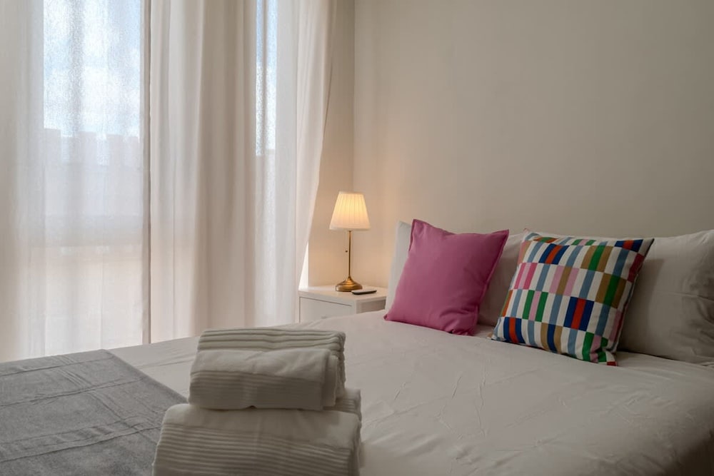 NOK Tropical 3BR Villa by Vistacana Rentals