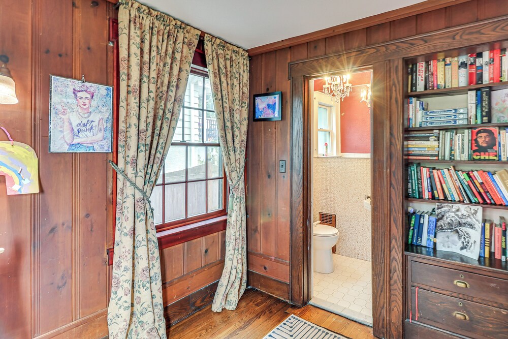 Easy Train Access to Nyc! Elegant Family Retreat