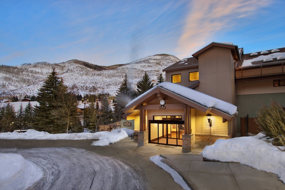 Hotel Marriott's StreamSide Birch at Vail - Image 1