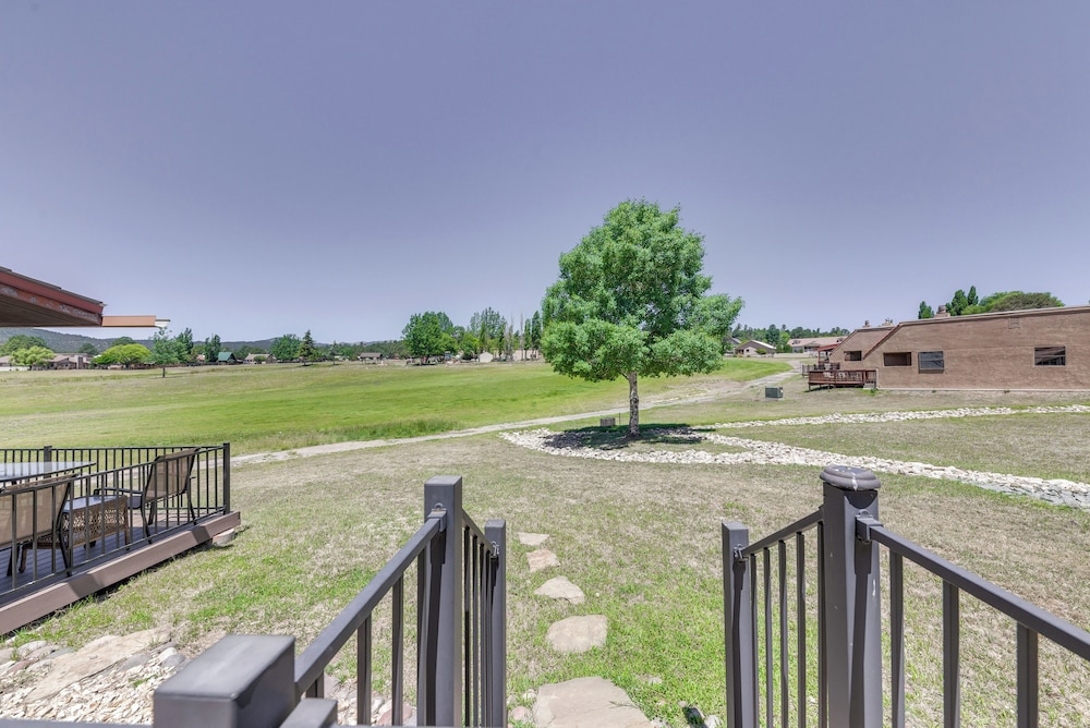 Ruidoso Golf Condo - Patio & Mountain View! view 3