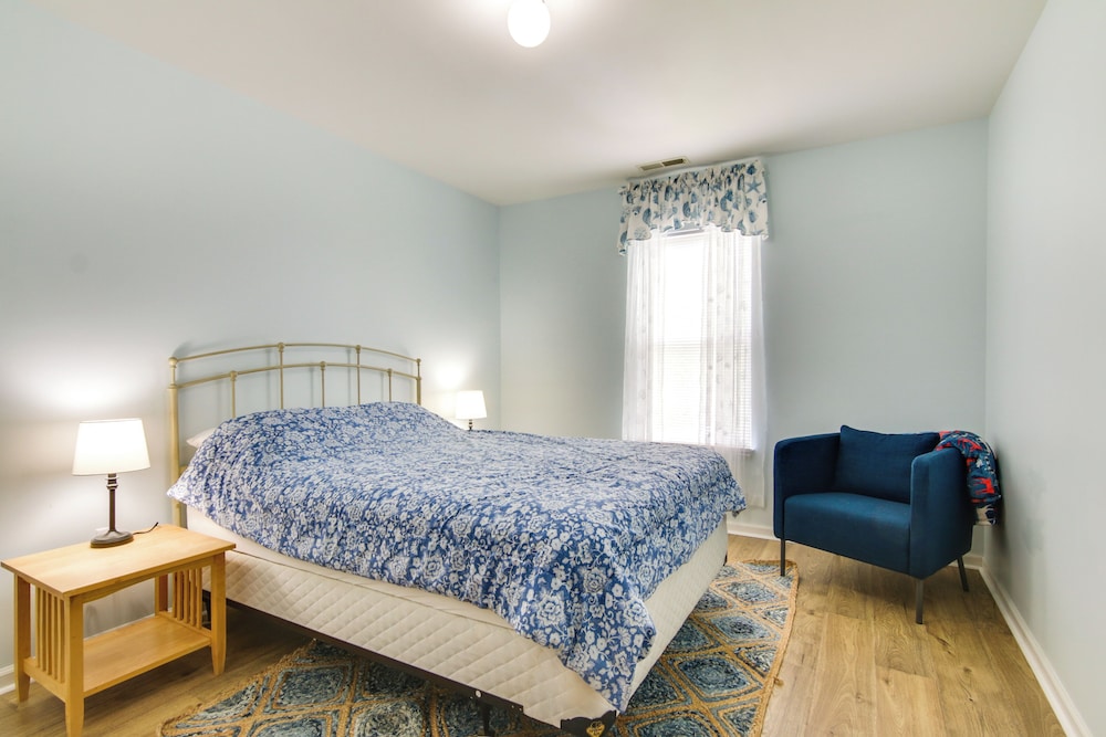 Beach & Pool Access: Ocean Pines Coastal Cottage! view 2