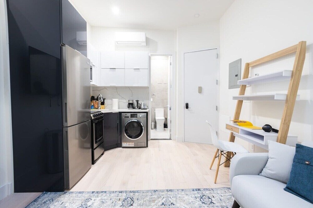317 UES Apartments