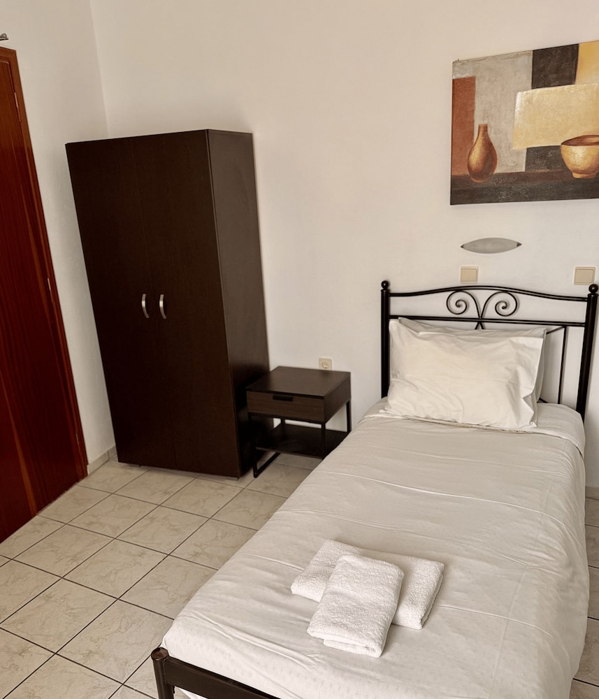 Aegean Nest Studios - Adults only