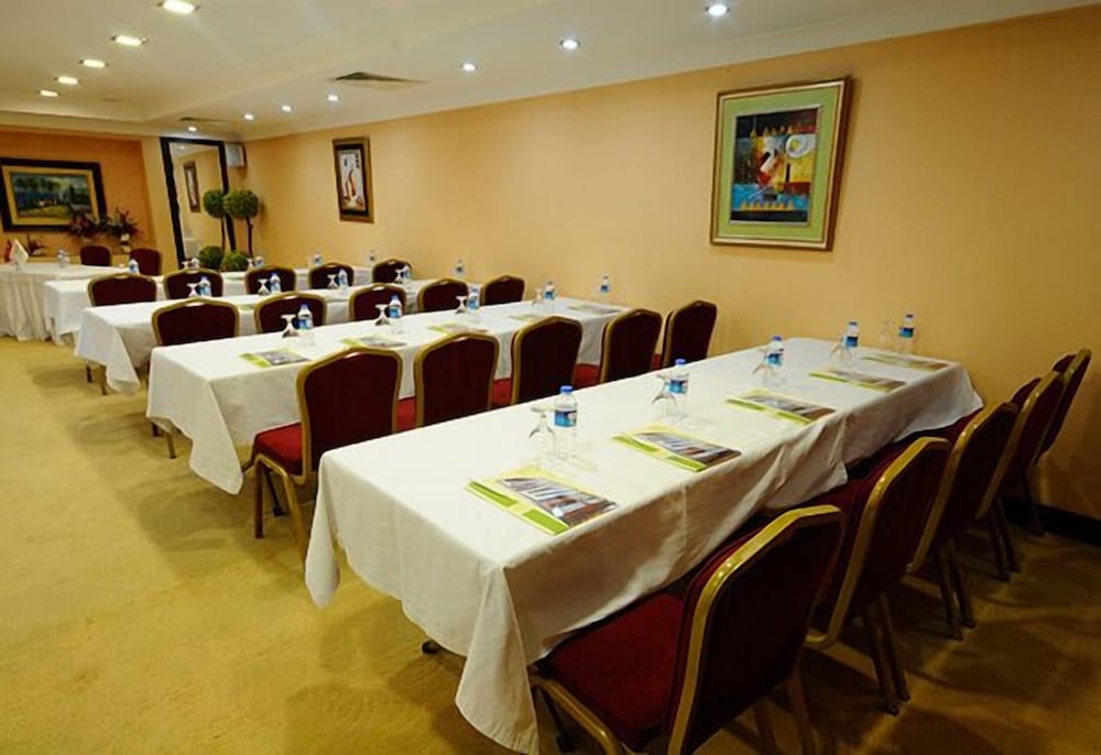 Cukurova Park Otel - Image 15