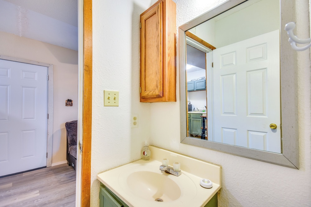 Pool & Fishing Access: Apt Near Mark Twain Lake