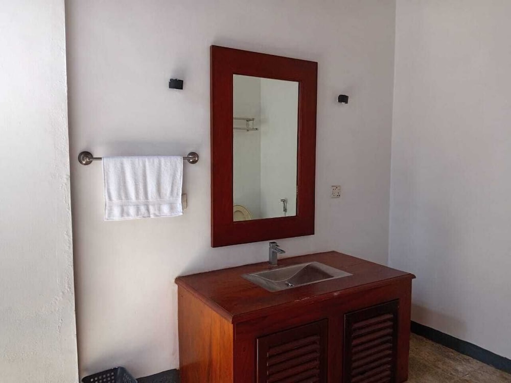 Nidahasa Heritage Villa