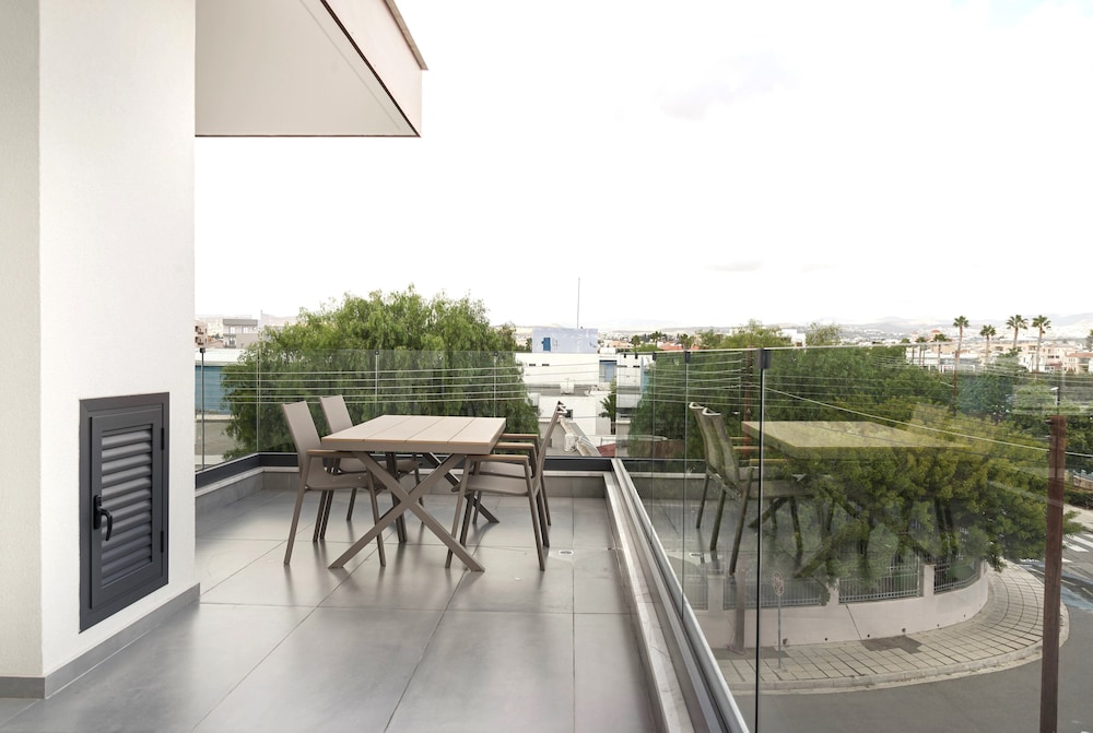 Phaedrus Living: Limassol Opalia Residences Beryl