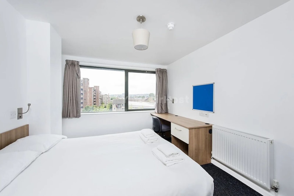Student Only AXO Camden
