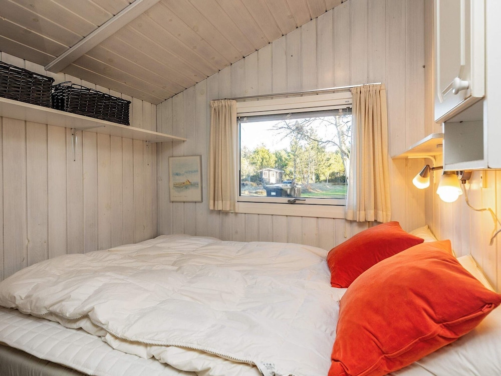 Homely Holiday Home in Jutland near Sea view 2