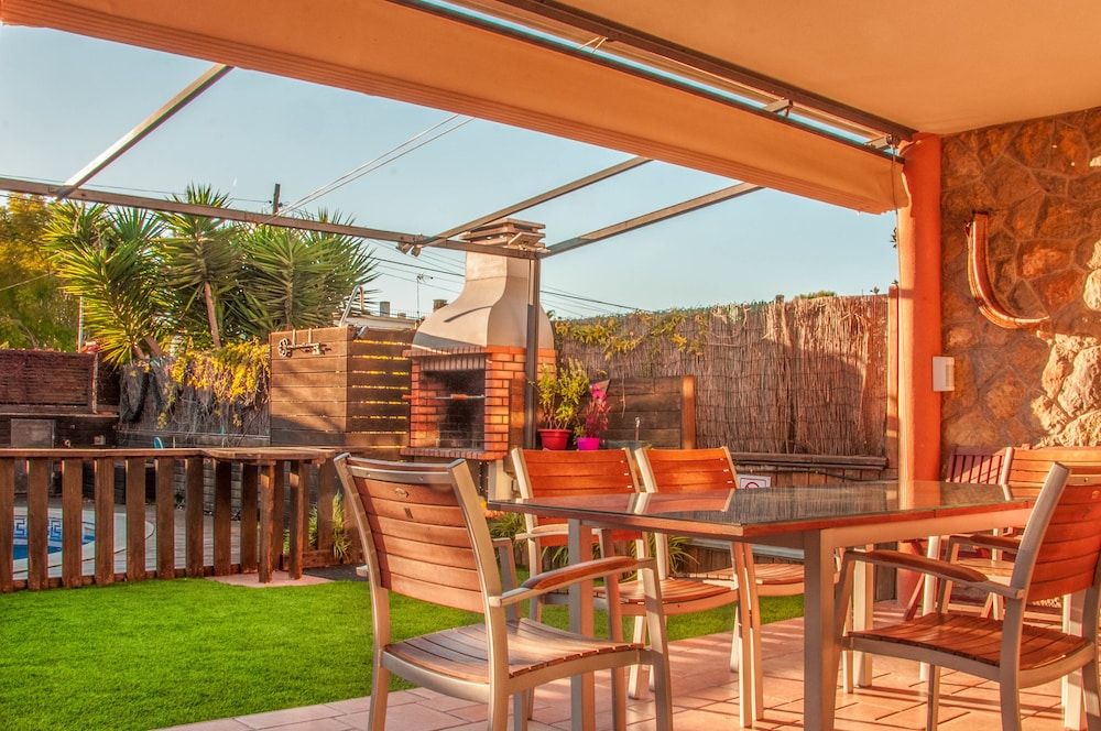 Villa Moles Near Beach, Port Aventura and Golf