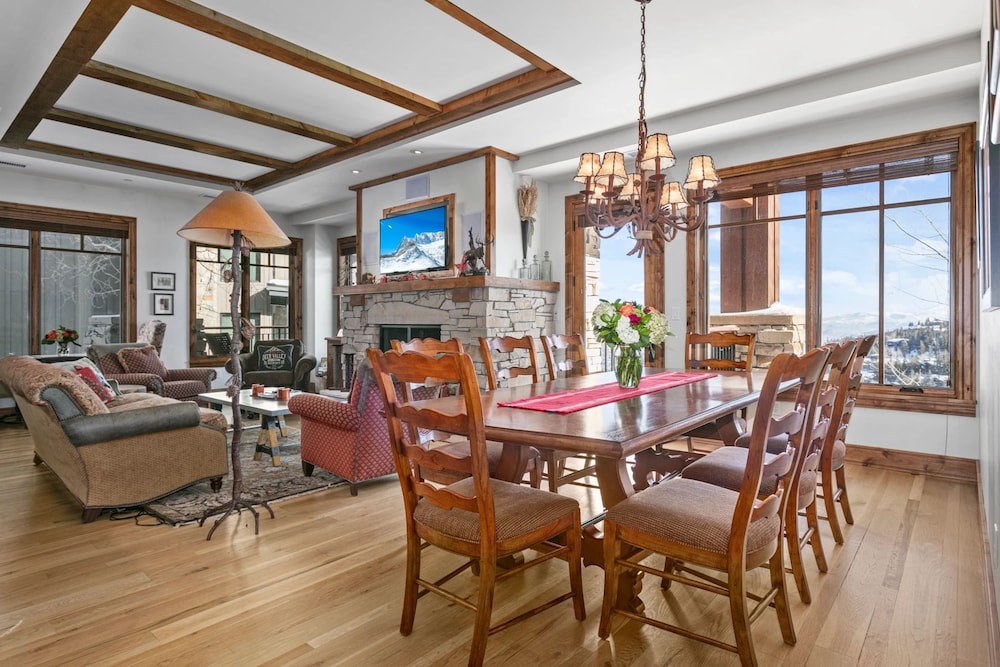 Shooting Star Lodge at Deer Valley Resort - Three Bedroom Residence #205 3 Condo