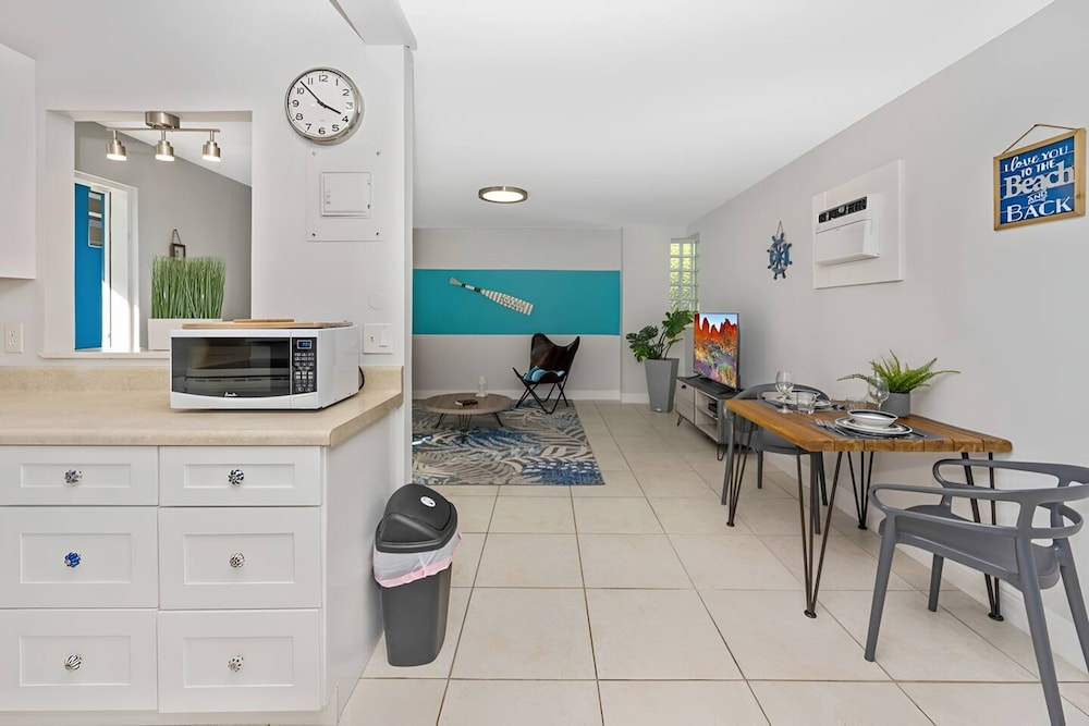 Ocean Breeze Home in Hollywood