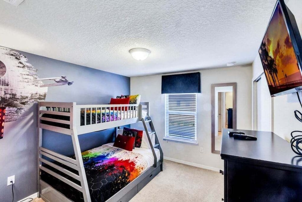 Beautiful Tranquil Relaxing Home With Private Pool 4 Bedroom Townhouse
